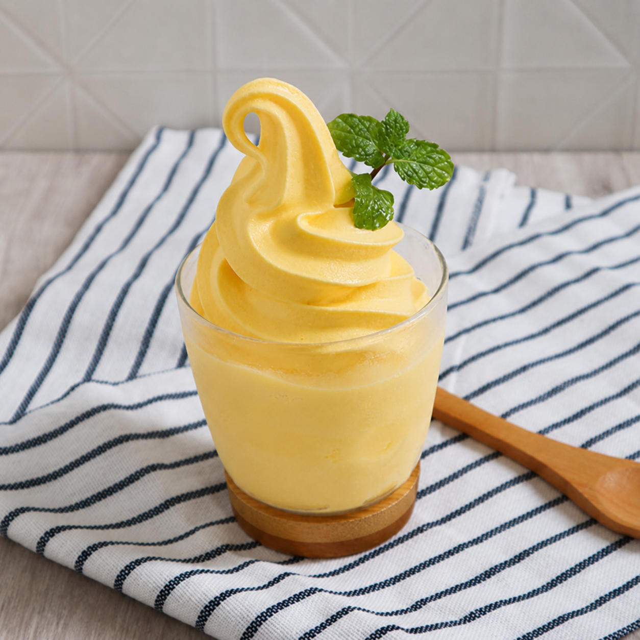 Mango Soft Serve Ice Cream Powder Manufacturer